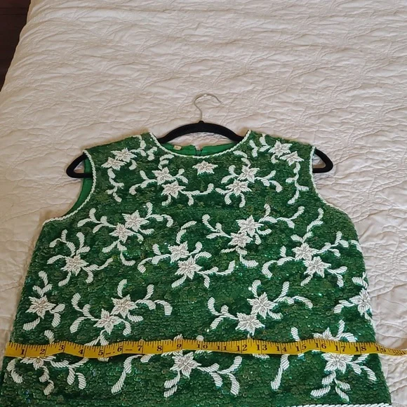 Vintage Sequin and Beaded Top Size L - Picture 10 of 14